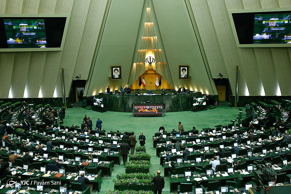 جلسه غیرعلنی مجلس برای بررسی حادثه تروریستی اهواز