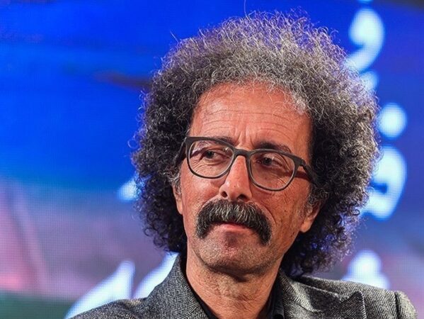 کارگردان سینما با انتشار استوری به تشییع رهبر در عراق واکنش نشان داد